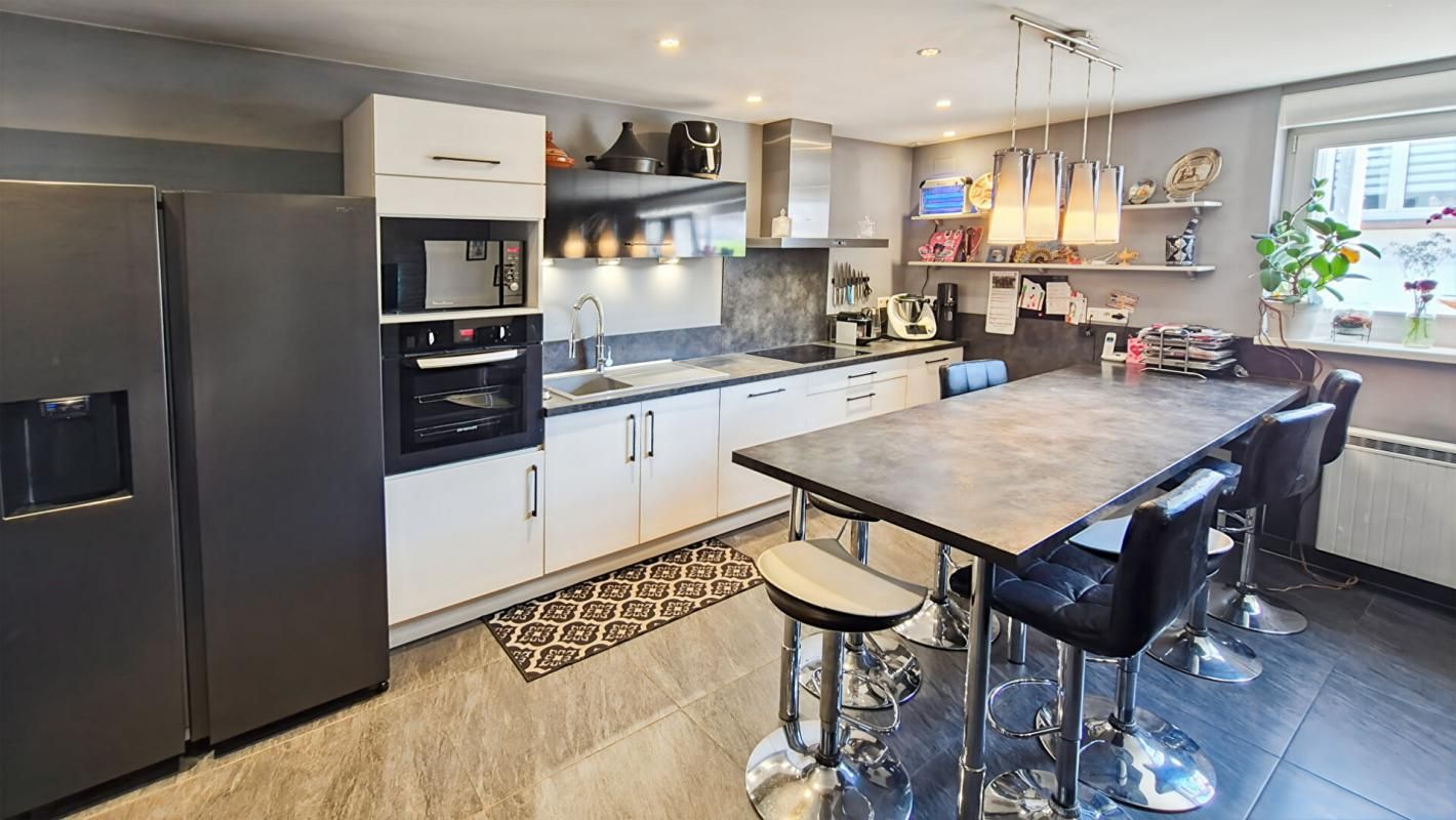 OBERHOFFEN-SUR-MODER À vendre Appartement triplex 136m2 au sol autonome énergétiquement à Oberhoffen-sur-Moder, au coeur du village 3