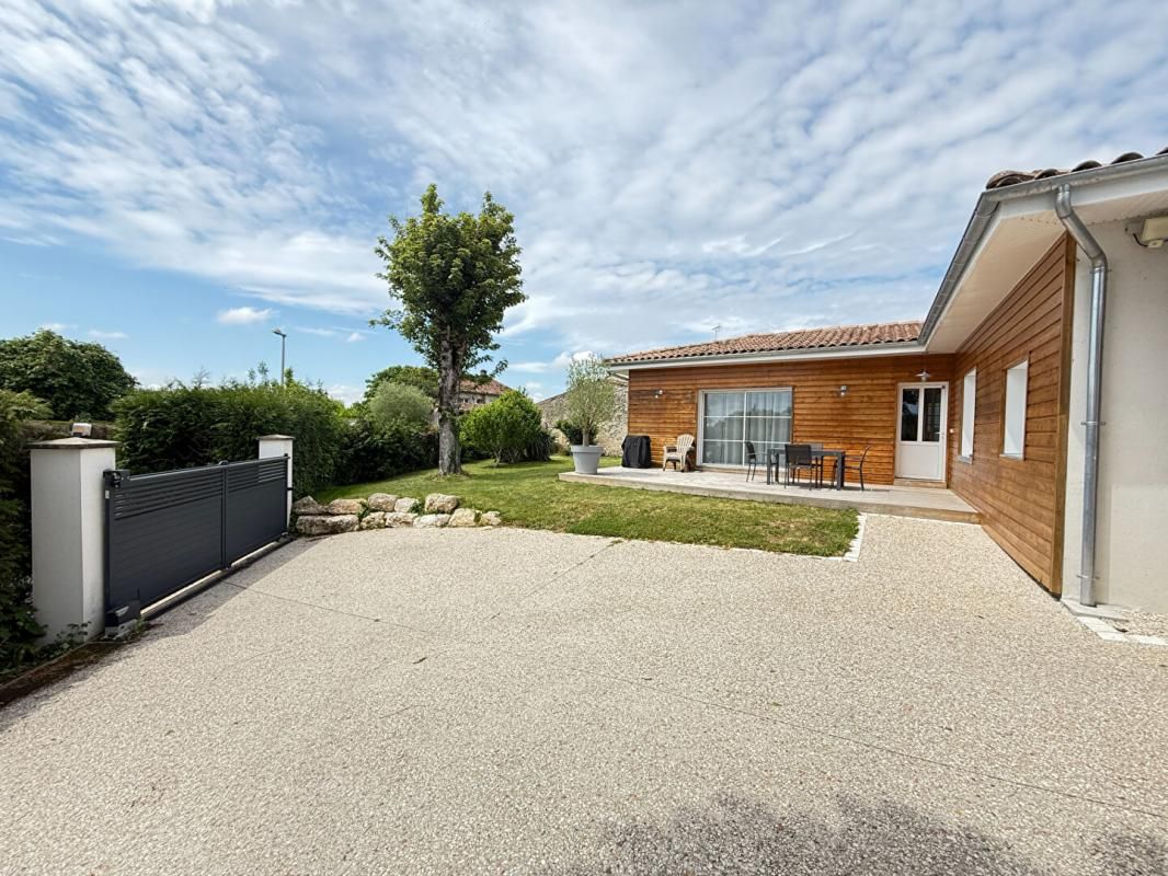 LINARS Belle maison Linars 3 chambres 3