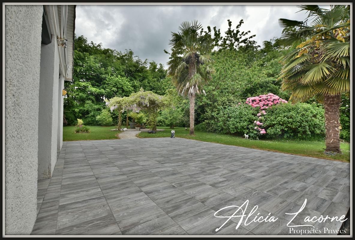EPRETOT Maison Epretot 6 pièce(s) 151.5m2 2