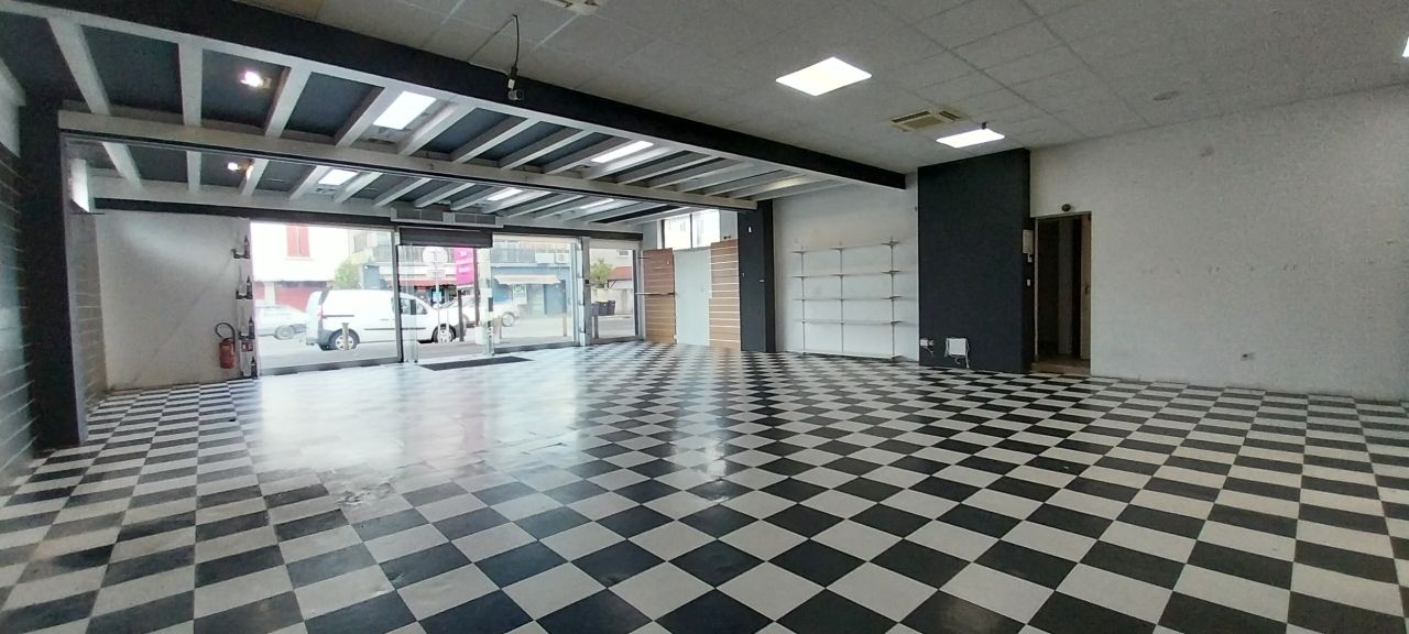 AGEN Agen 47000 Immeuble 7 pièce(s) 320 m2 2
