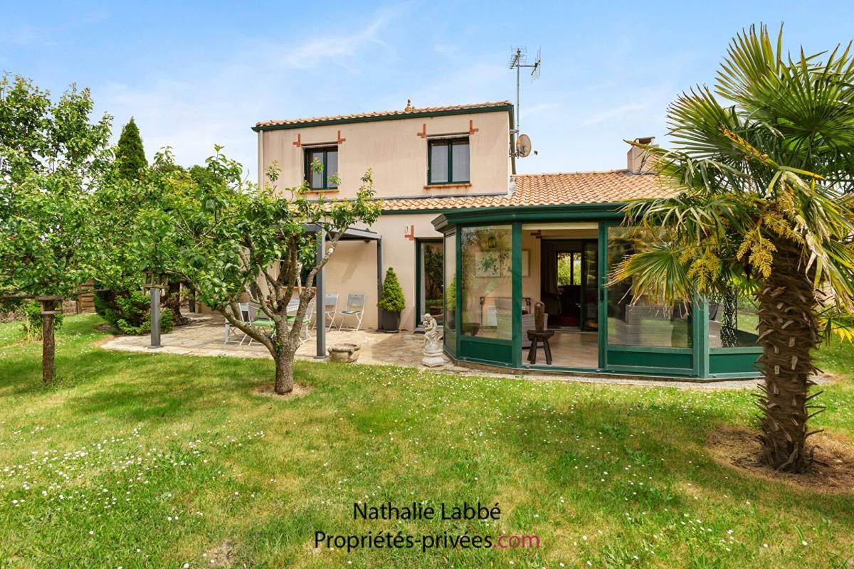 PORNIC Maison Pornic proche Centre-ville 5 pièce(s) 133 m2 + véranda 15m² avec garage 2