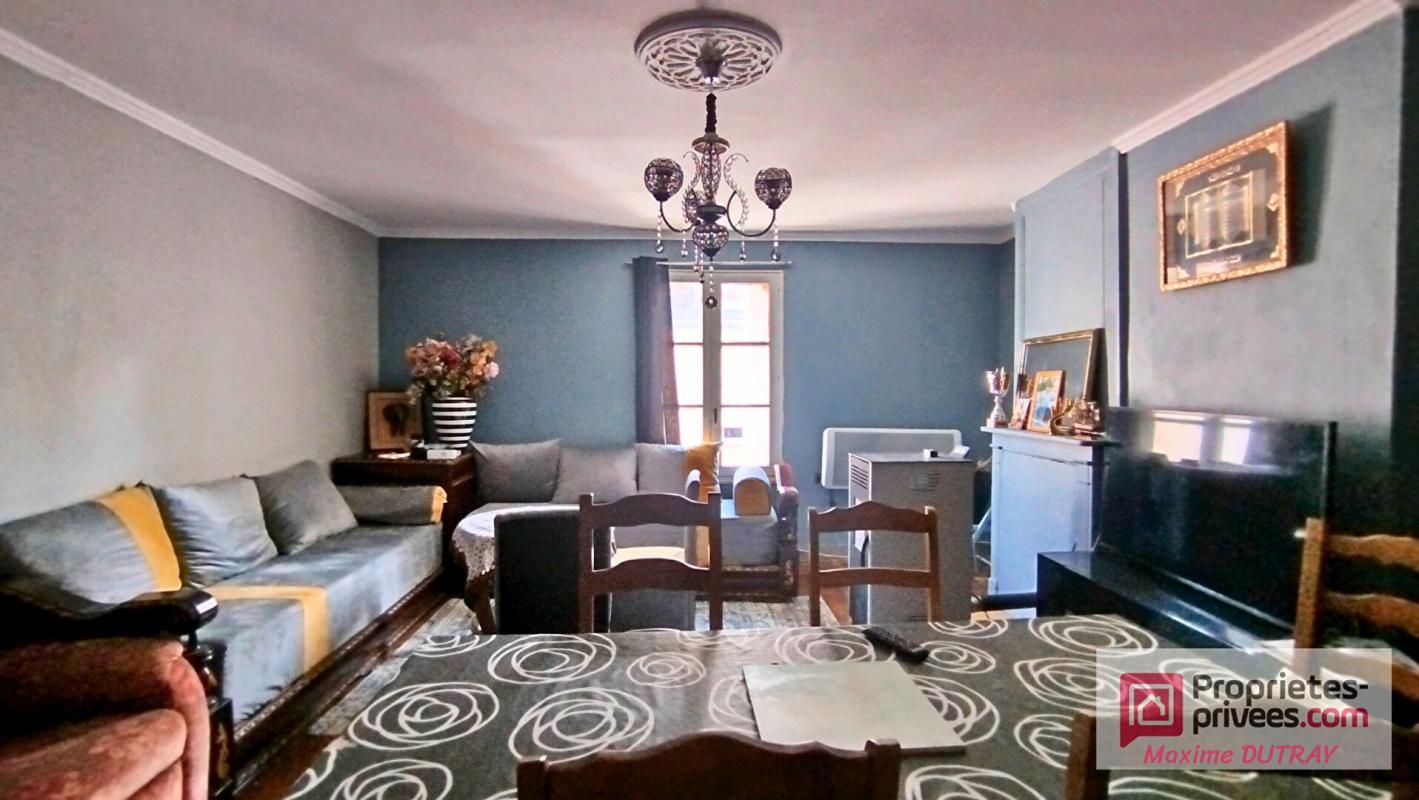 Maison 4 pièces 135m2 - Immeuble de deux logements
