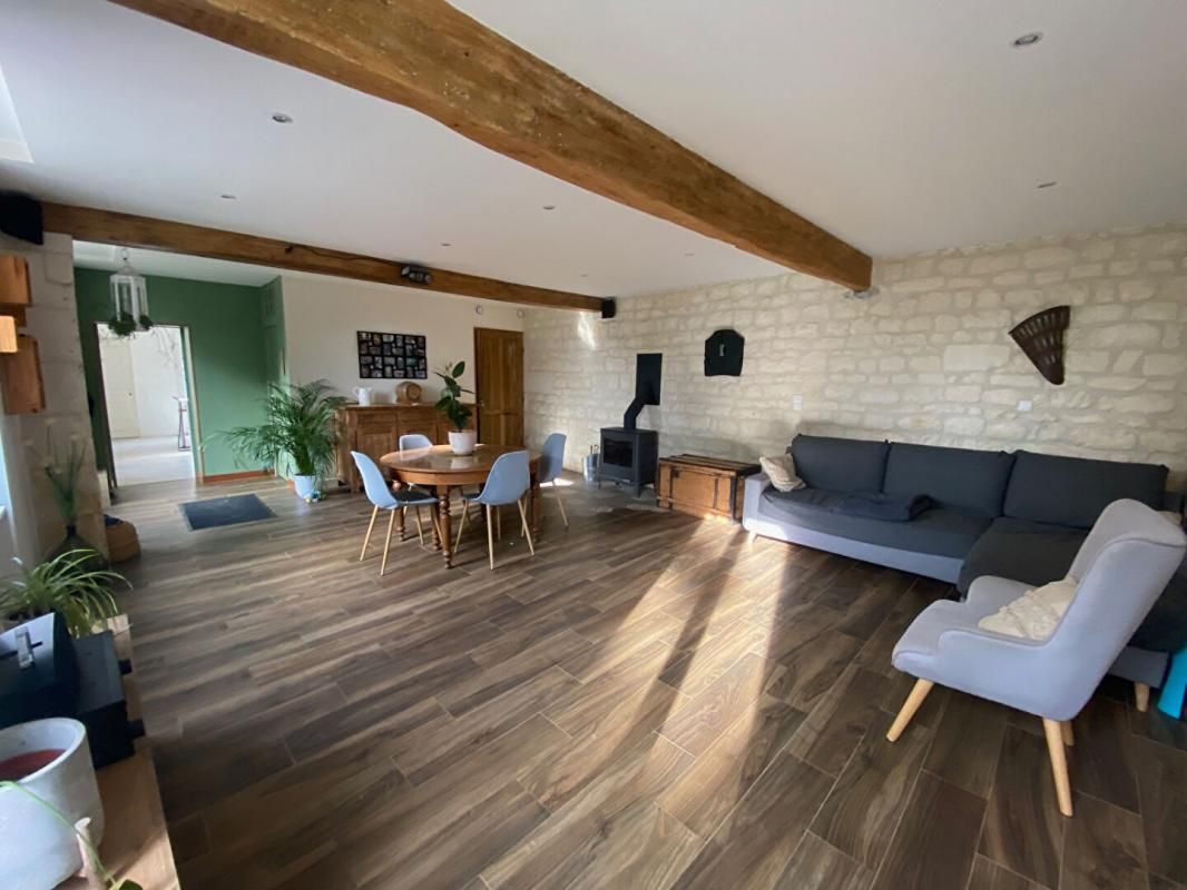 TESSON EXCLUSIVITE Maison charentaise 5 pièces 3