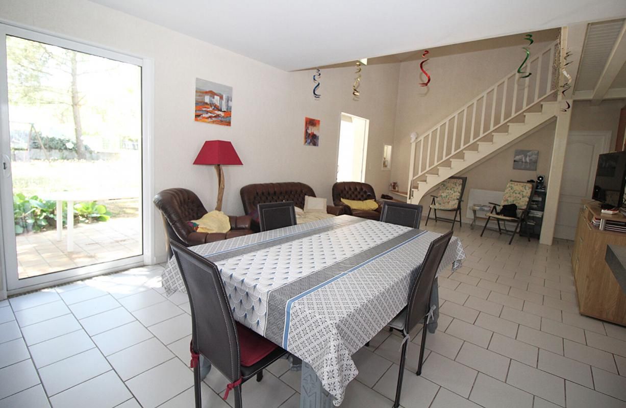 L'AIGUILLON-SUR-MER Maison L Aiguillon La Presqu Ile 5 pièce(s) 95 m2 4