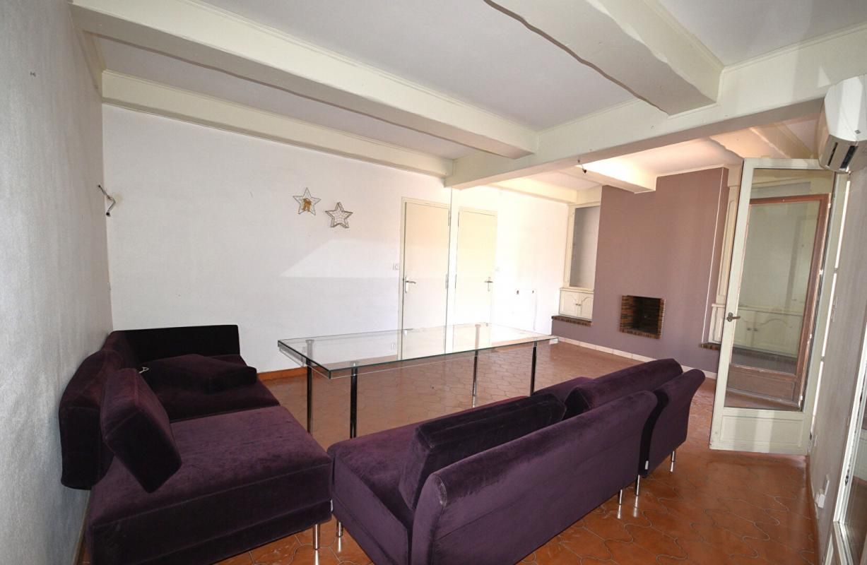 AGDE Belle Maison ville Agde T5 135 m2 terrasse parking 3