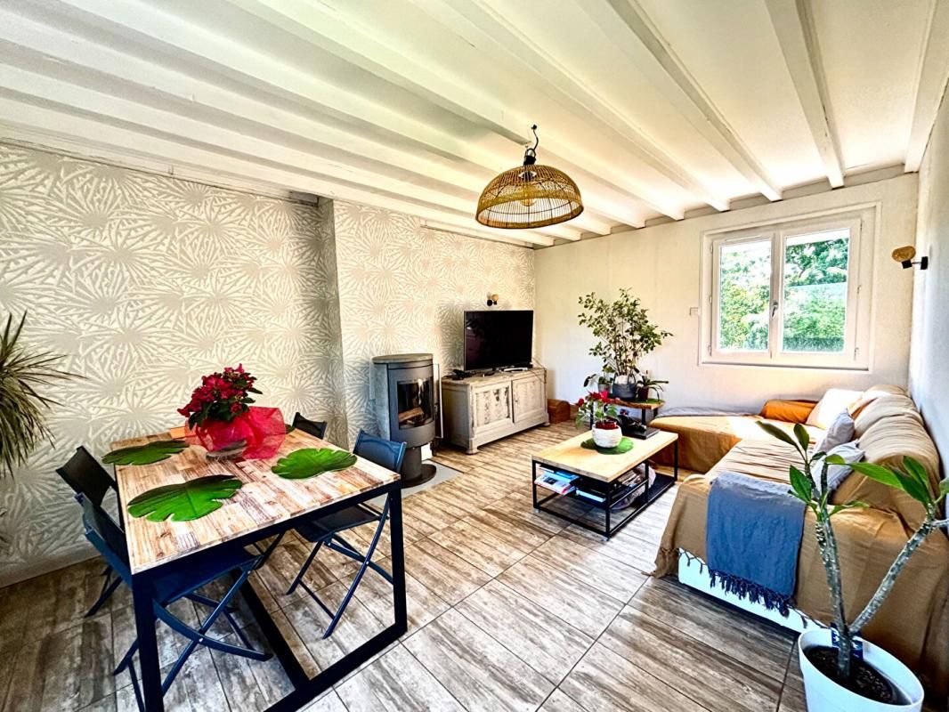 LA MENITRE Maison La Menitre 8 pièce(s) 191 m2 2