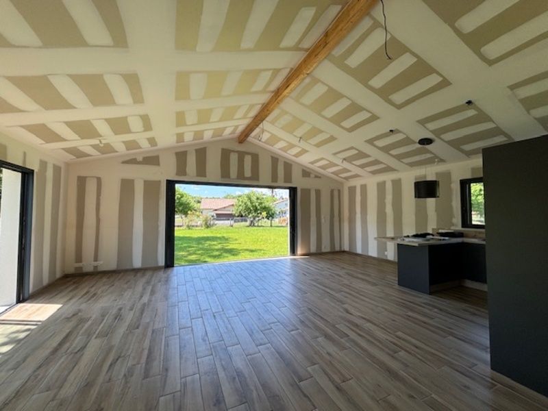 SAINT-AUBIN-DE-MEDOC 33160 SAINT- AUBIN DE MEDOC MAISON PLAIN PIED 5 pièce(s) 119 m2 3