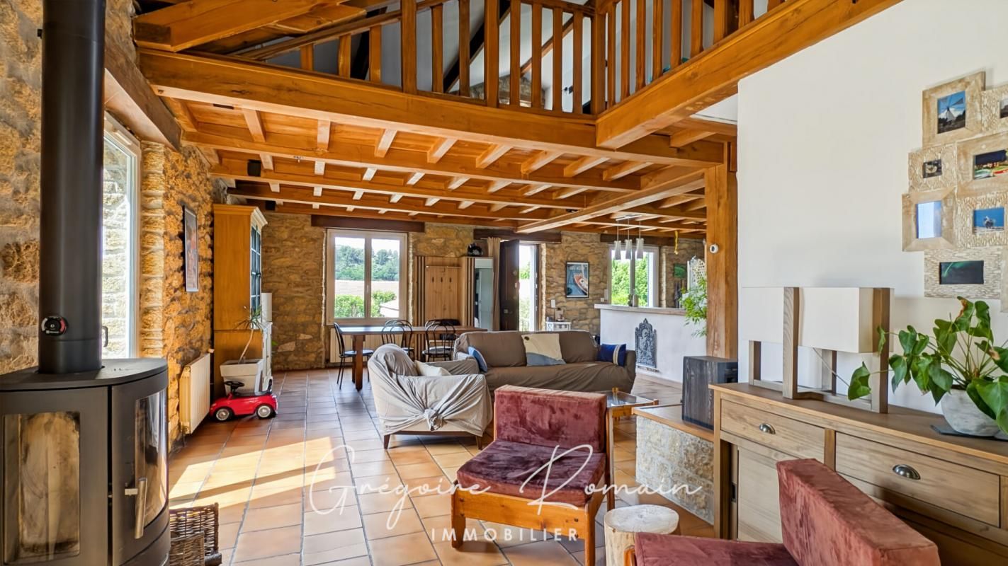 SAINT-CHAMAS Maison Saint Chamas 7 pièces 200 m2 4