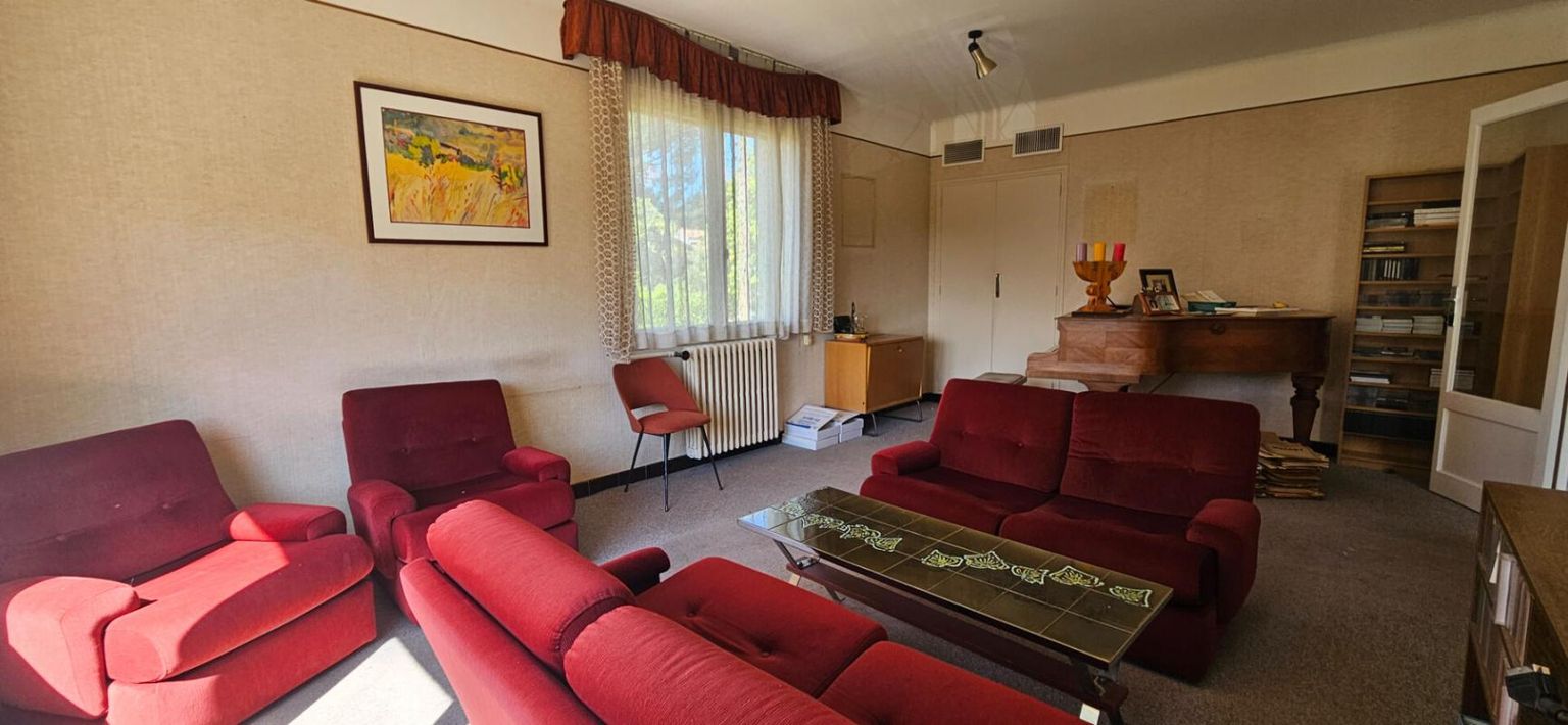 TOULON MAISON TOULON OUEST . LES BONNES HERBES .180 m2 3
