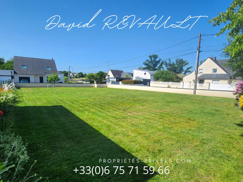 PLOEREN Ploeren Terrain constructible viabilisé ? 513 m² ? Libre de constructeur 2