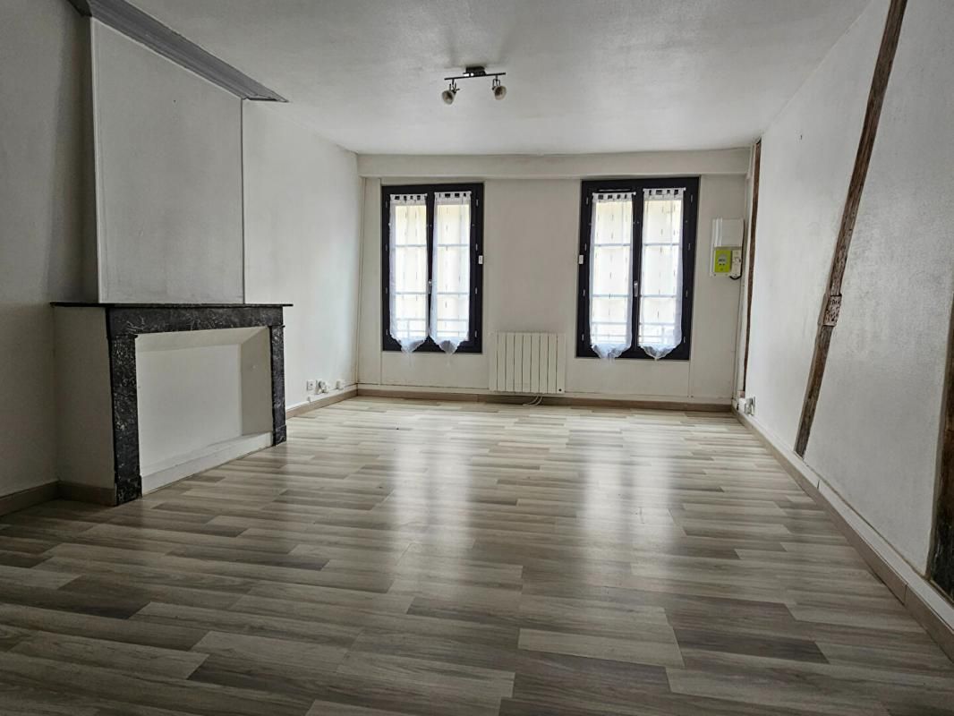 JANVILLE Appartement 2 pièce, 1 chambre en centre ville 1