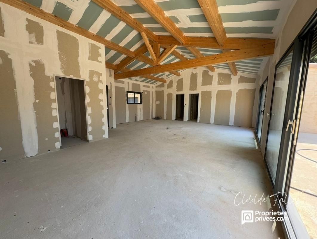 MORNAS VILLA à terminer - 160m² habitables avec garage, sur les hauteurs de Mornas 4