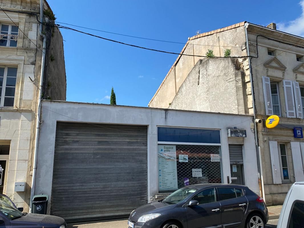 RAUZAN 33 RAUZAN - BOUTIQUE ATELIER, MURS COMMERCIAUX 180 m² 2