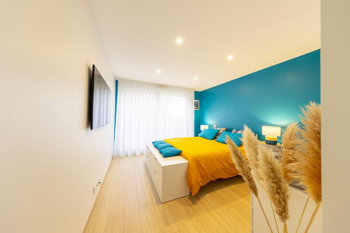 BOURG-EN-BRESSE Appartement Bourg En Bresse 6 pièce(s) 169.08 m2 4