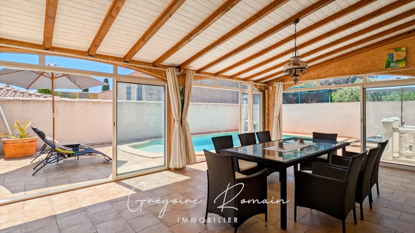 SAINT-CHAMAS Maison Saint Chamas 7 pièces 160 m2 3