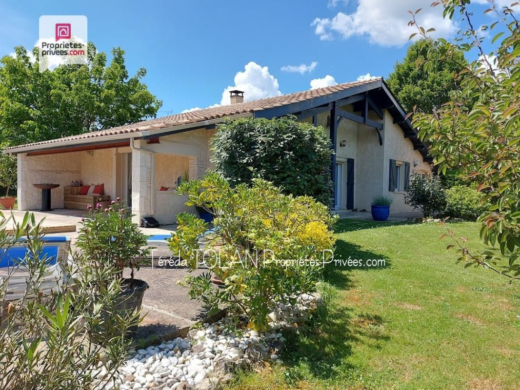 AGEN AGEN NORD: Maison plain pied 5 pièce(s) 145 m², Jardin, Piscine, Garage 1