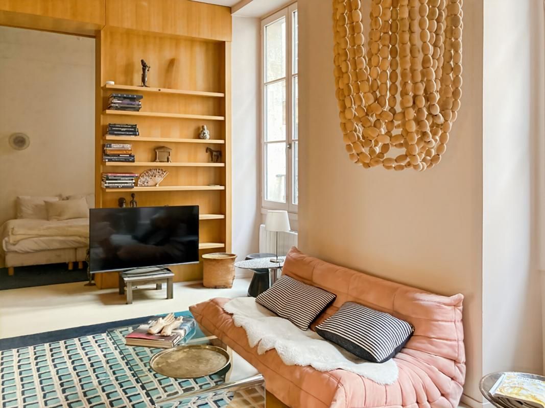 BORDEAUX Appartement d'architecte au calme dans le coeur historique de Bordeaux 2