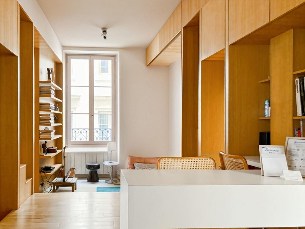 BORDEAUX Appartement d'architecte au calme dans le coeur historique de Bordeaux 3