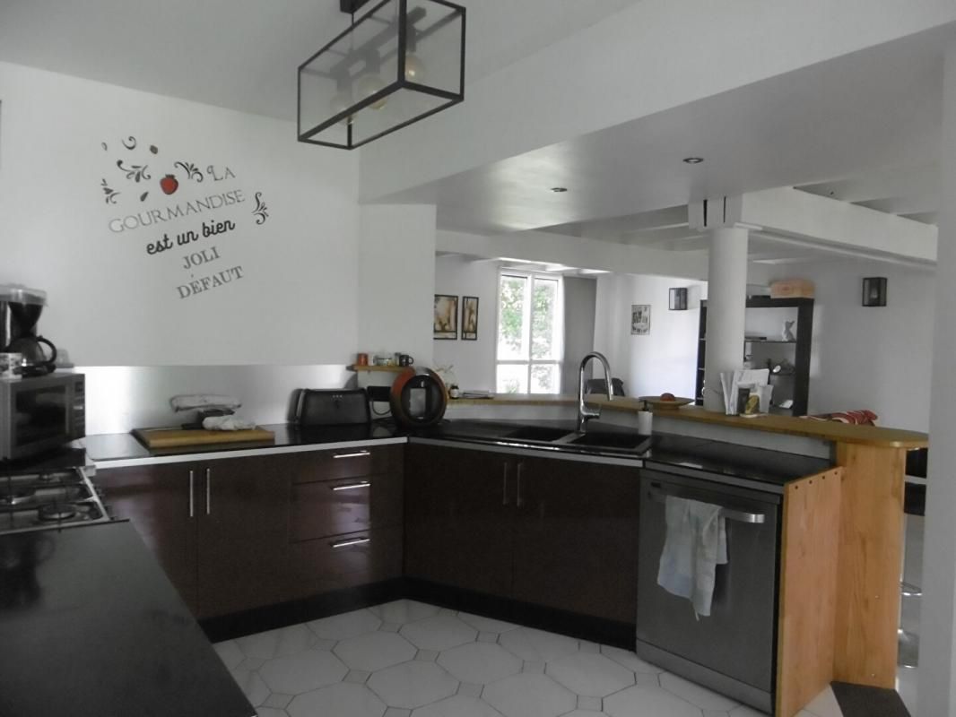 LANGON Maison 6 pièces 190 m2 2