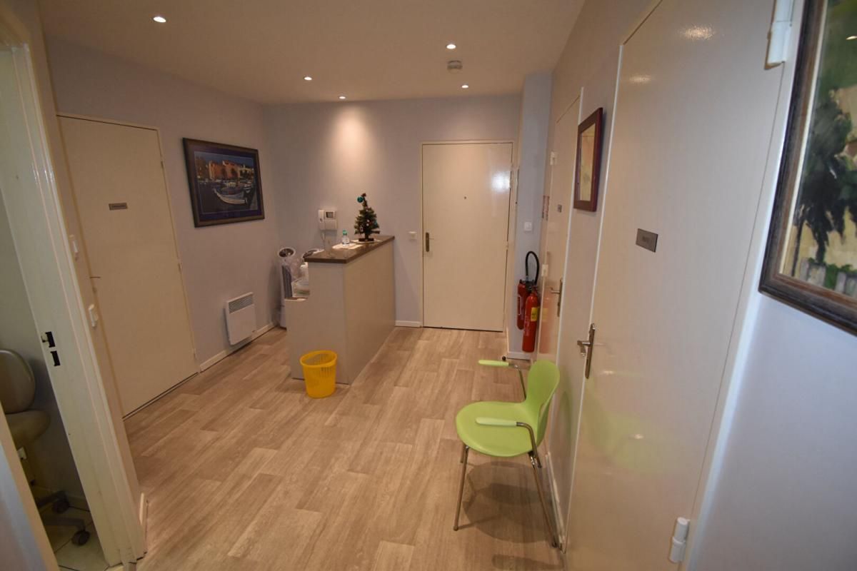 NOGENT-SUR-OISE NOGENT SUR OISE - RARE, LOCAL POUR PROFESSION LIBÉRALE 4