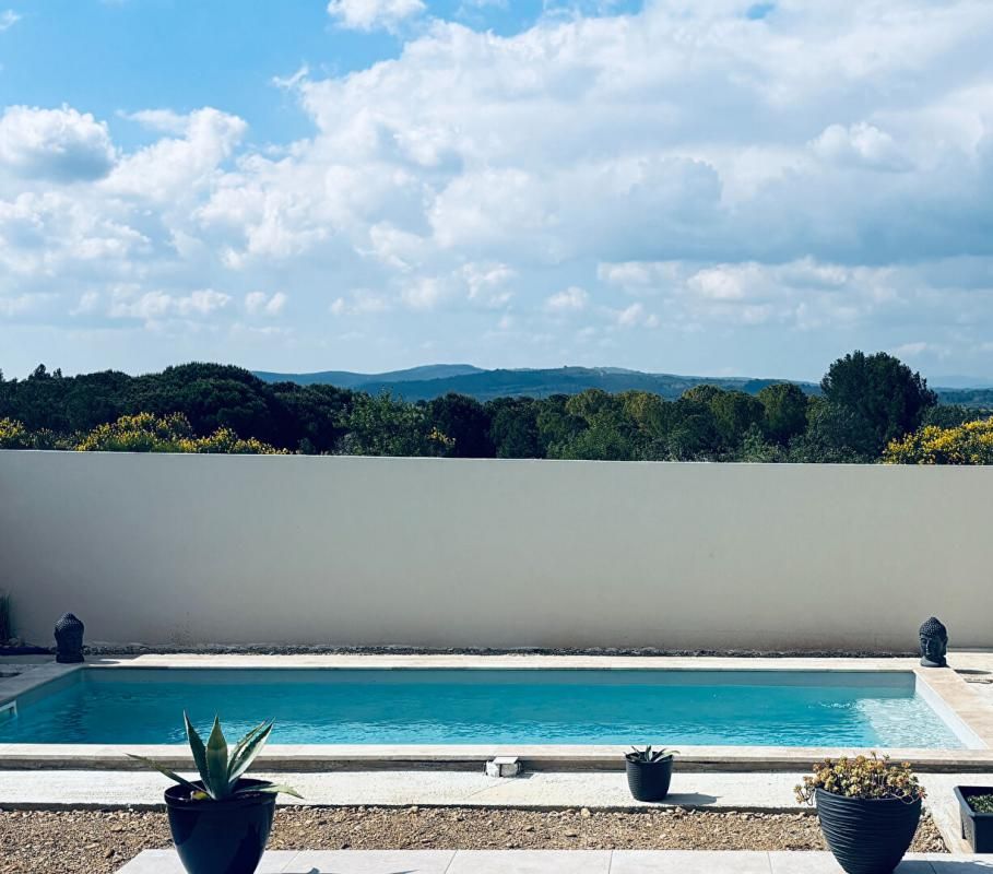 Vente Villa 5 pièce(s) 128 m2 - plain pied avec garage - LEZIGNAN CORBIERES (11200) - 373 000 FAI