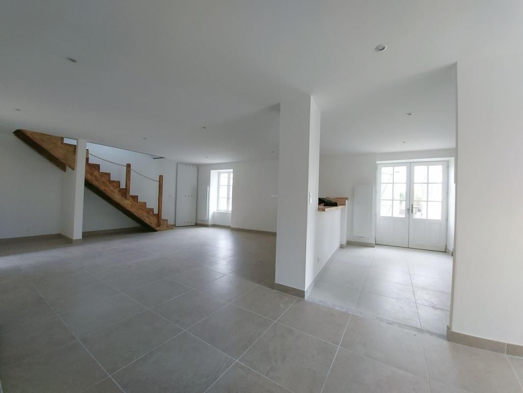 RILLE A vendre 37340 RILLE - Maison 5 pièces 144 m2 4