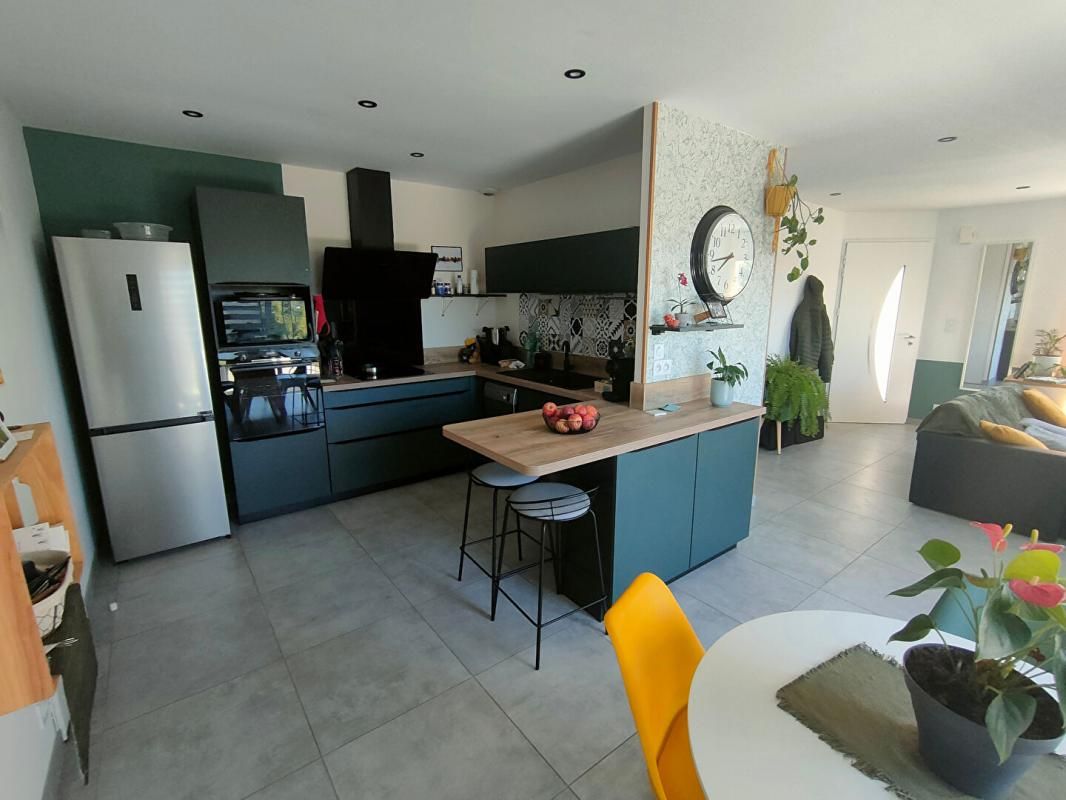LA VERRIE Maison La Verrie 4 pièces 75 m2 2