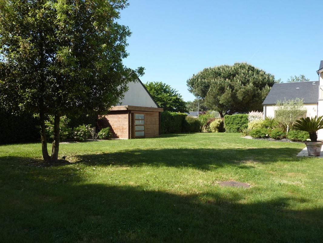 CHOLET Maison Cholet 8 pièce(s) 190 m2 2