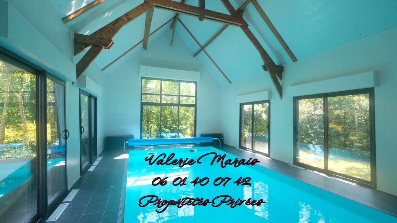SAINT-LYPHARD Maison 230m2 Piscine Intérieure - Saint Lyphard 2