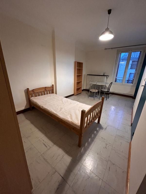 ANIANE Immeuble 250 m² 3