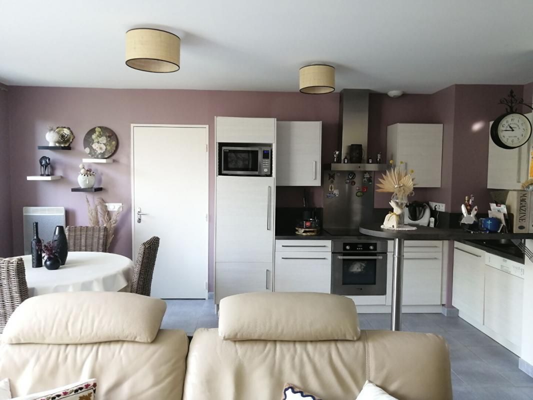 LES PONTS-DE-CE Maison 4 chambres avec garage et terrain clos aux Ponts-de-Cé - 408090 3