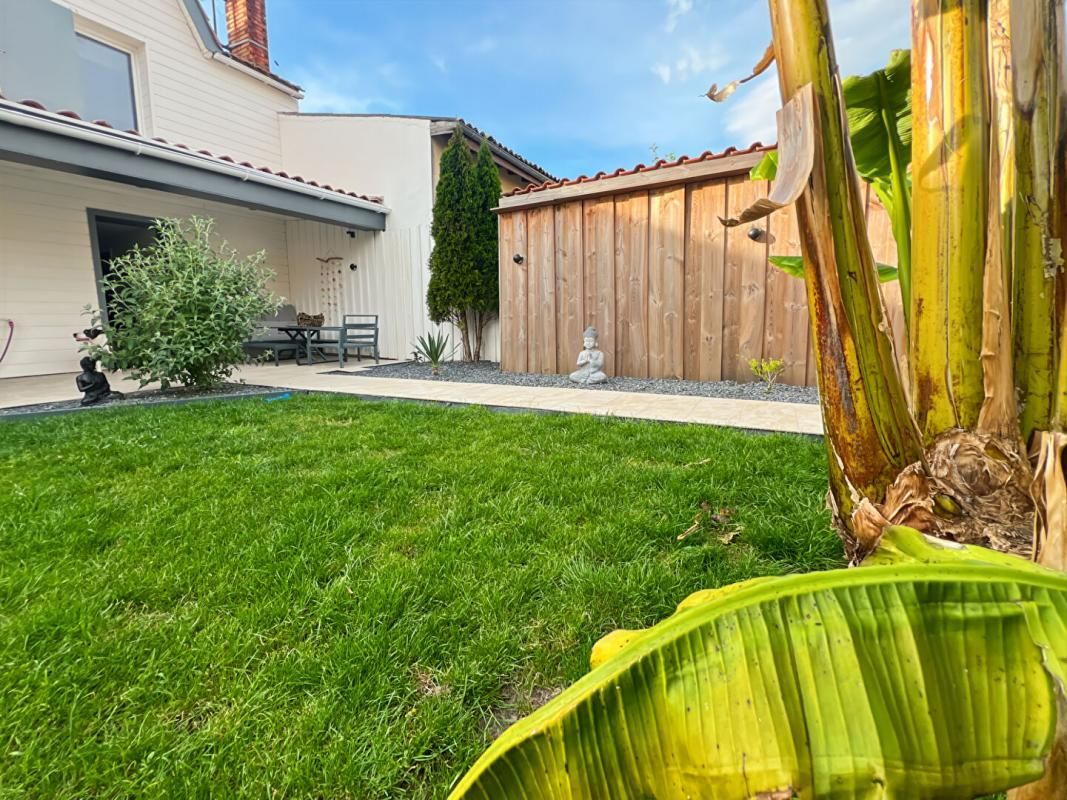 CASTELNAU-DE-MEDOC Maison Castelnau De Medoc 4 pièce(s) 98 m2 4
