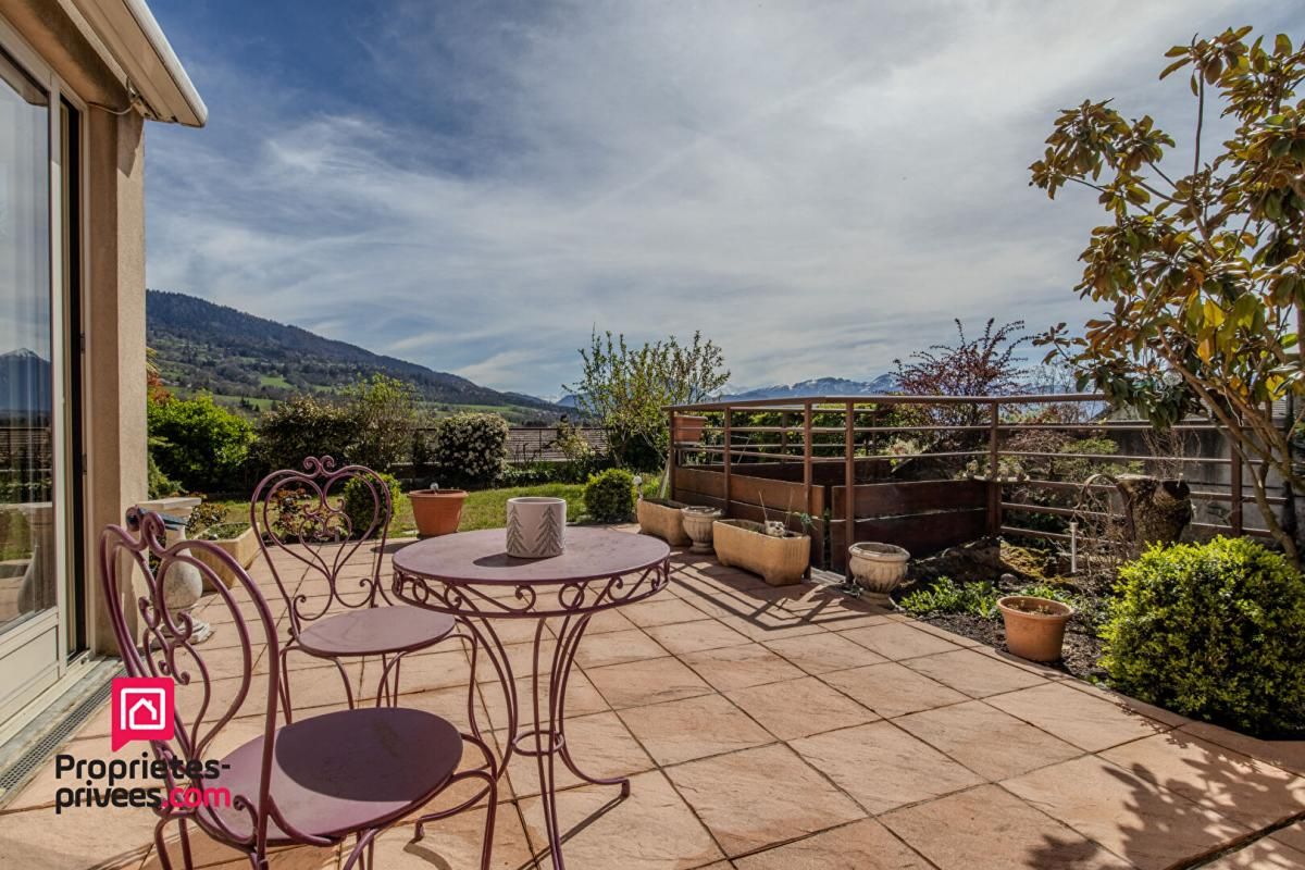 CRANVES-SALES Appartement T4 avec jardin suspendu, vue Mont-Blanc - Centre de Cranves-Sales 3