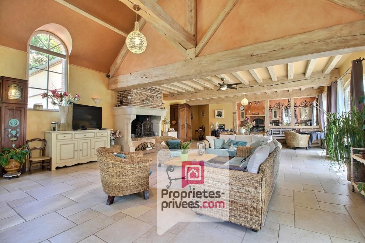 SAINT-GERMAIN-DES-PRES INCROYABLE PROPRIETE, avec ETANG bordée par rivière sur plus de 4,5 Hectares 2