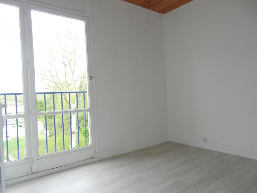 DREUX Appartement Dreux 3 pièce(s) 59.91 m2 4