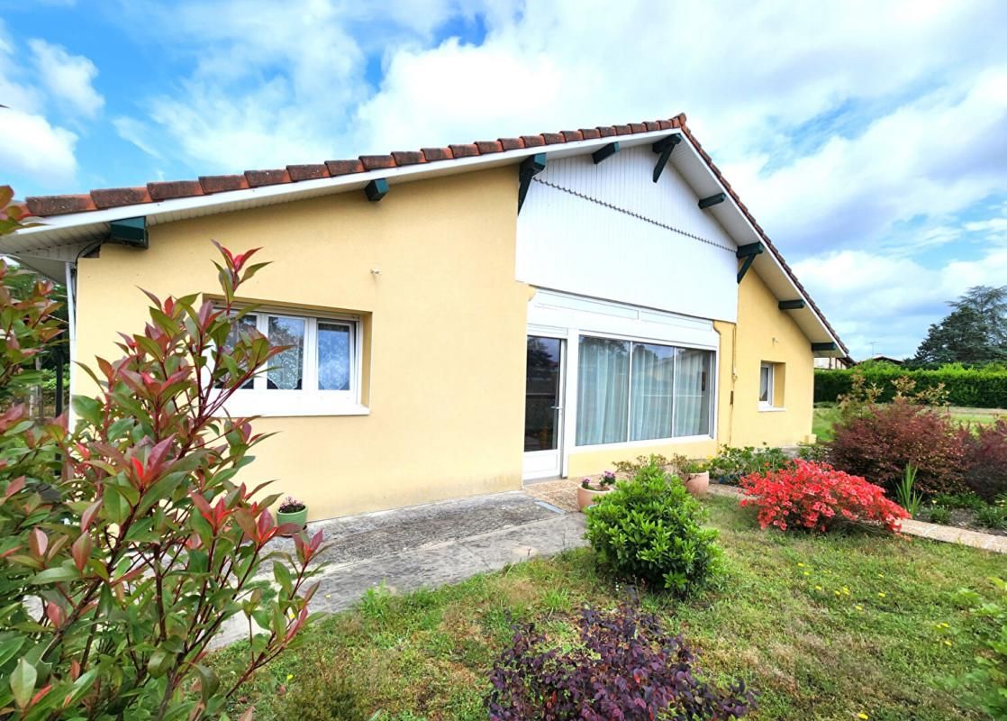 Maison Pontonx Sur L Adour 150 m2 + DEPENDANCE 95m²