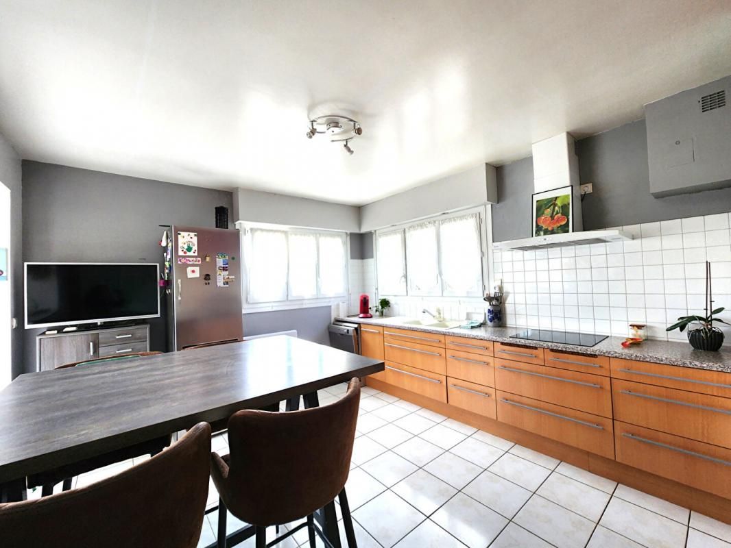 PONTONX-SUR-L'ADOUR Maison Pontonx Sur L Adour 150 m2 + DEPENDANCE 95m² 4