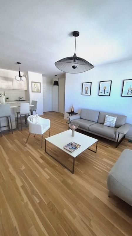 SAINT-CYR-AU-MONT-D'OR A vendre à Saint Cyr Au Mont D Or 3 pièces 62 m2 2