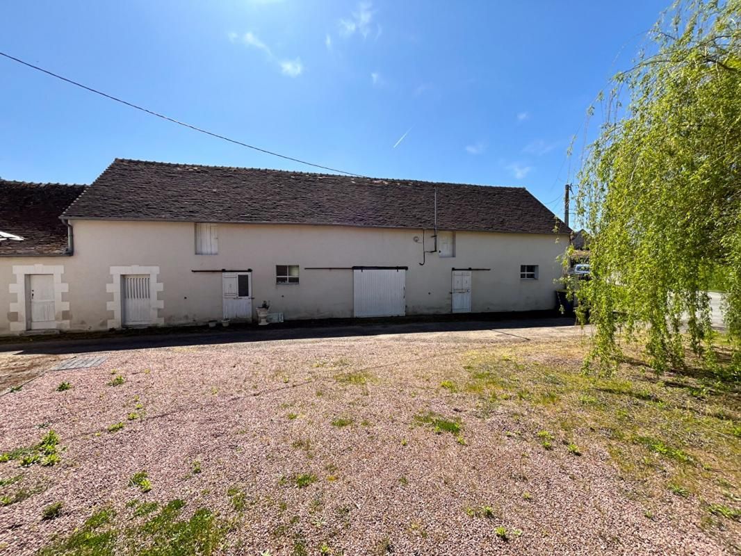 VARENNES-SUR-FOUZON Maison Val Fouzon 11 pièce(s) 254 m2 3