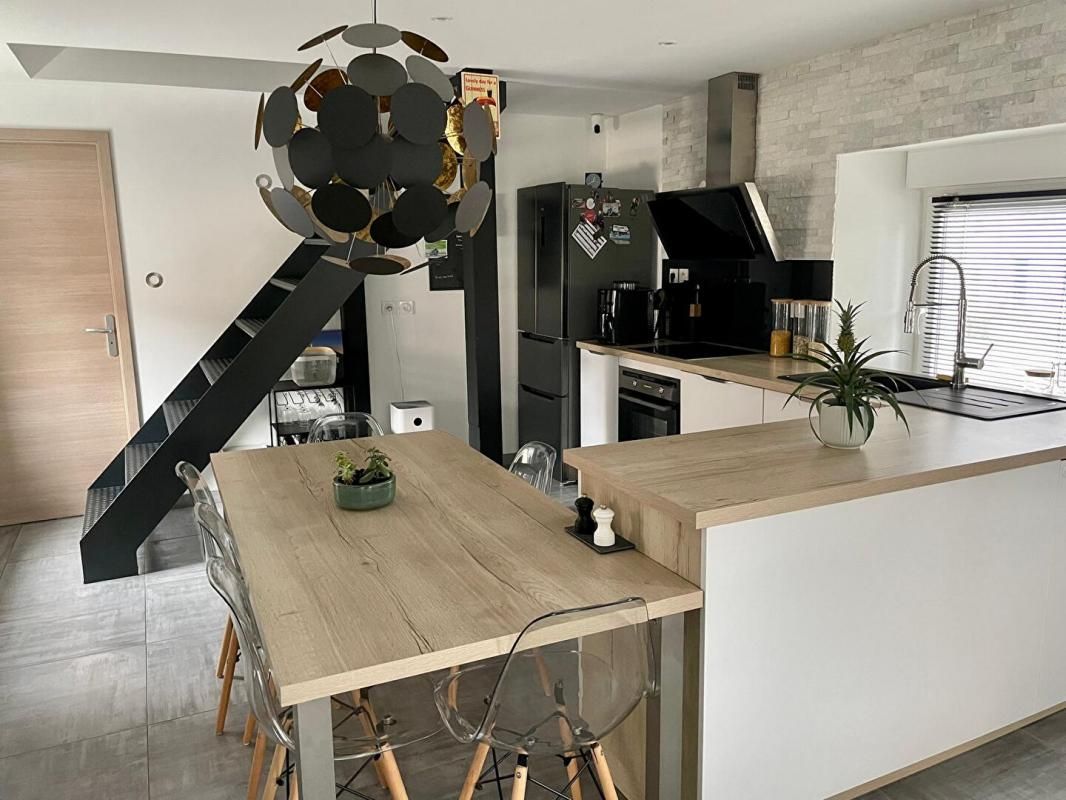 SELONCOURT Rare : duplex récent avec terrasse de 30 m² ! 3