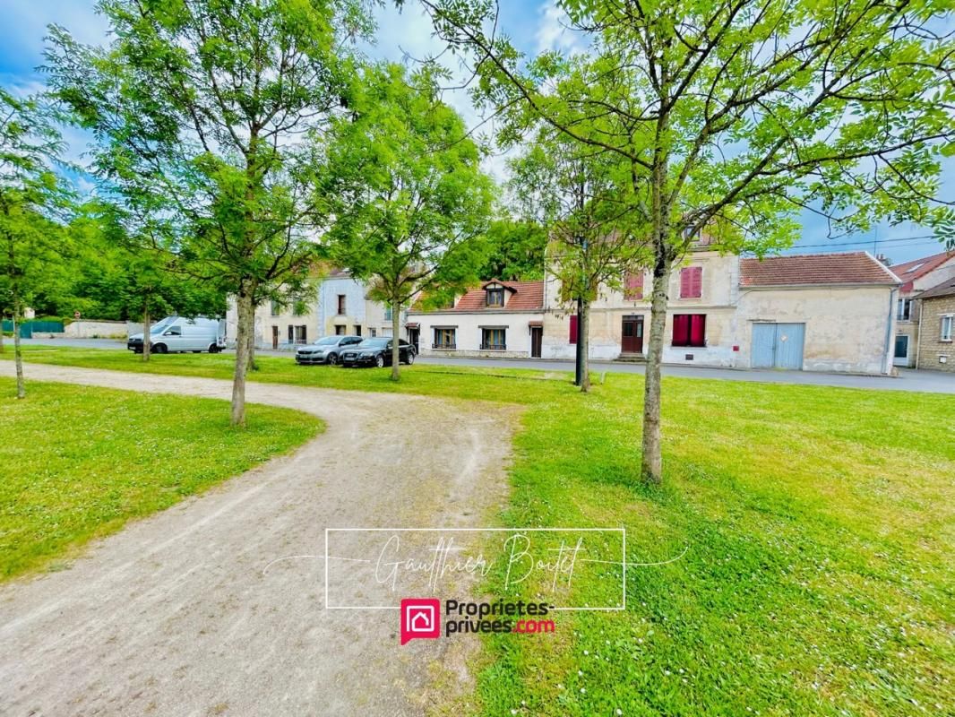 LIZY-SUR-OURCQ Maison entièrement rénovée Lizy Sur Ourcq 4 pièce(s) 104 m2 1