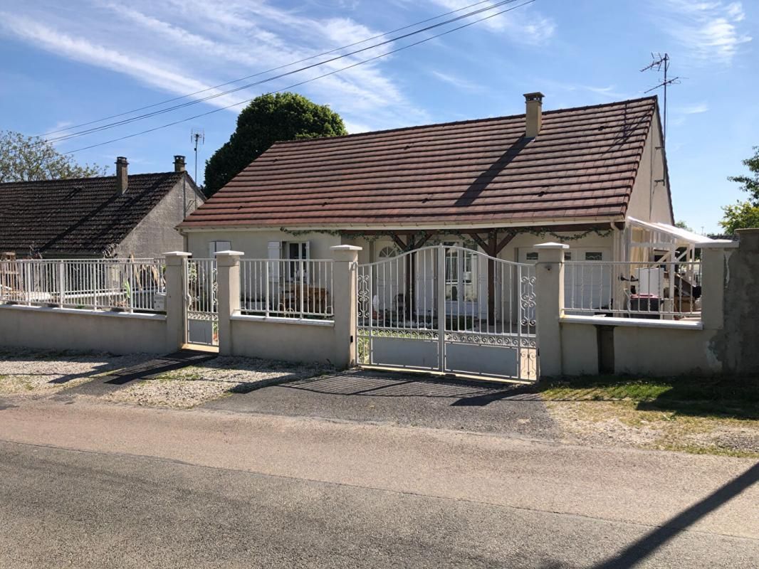 COULOMMIERS Maison individuelle avec garage 2