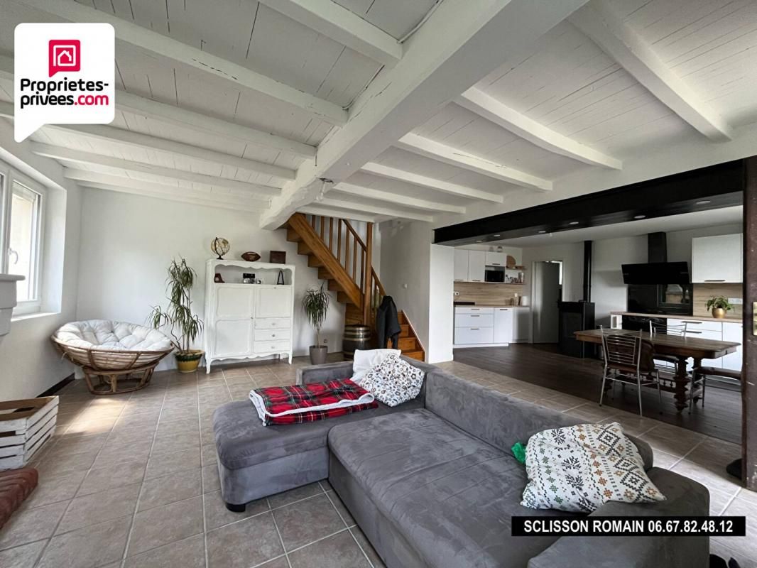 GEMOZAC Maison Gemozac 4 pièce(s) 115 m2 - Dépendance habitable, piscine, jardin - PRIX 228 778 4