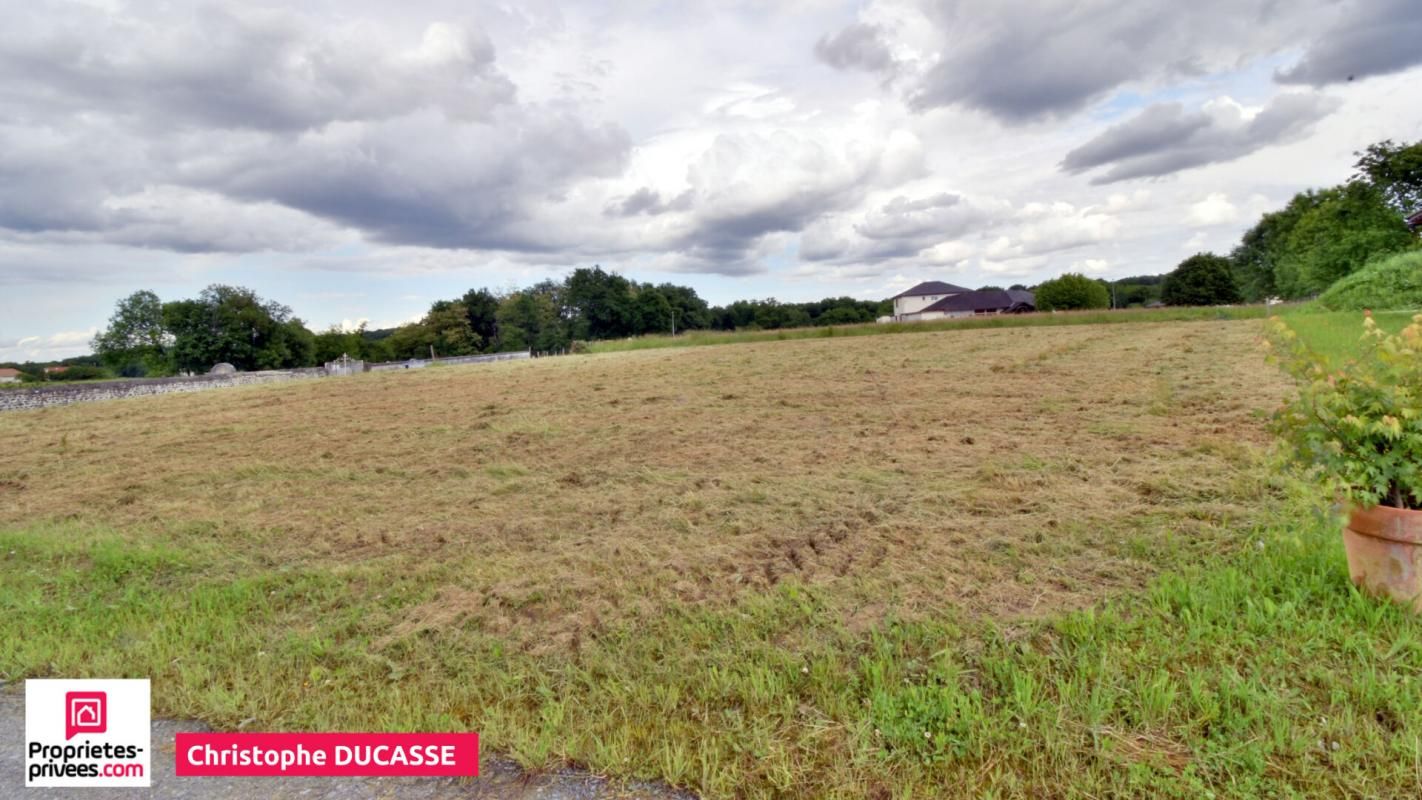 LAHOURCADE TERRAIN CONSTRUCTIBLE 1600 M² LAHOURCADE 1