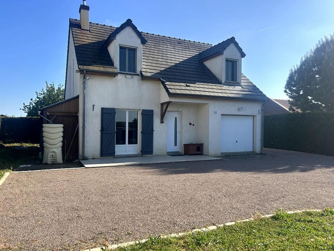 LA CHARITE-SUR-LOIRE Jolie Maison La Charite Sur Loire (Gerigny) 1