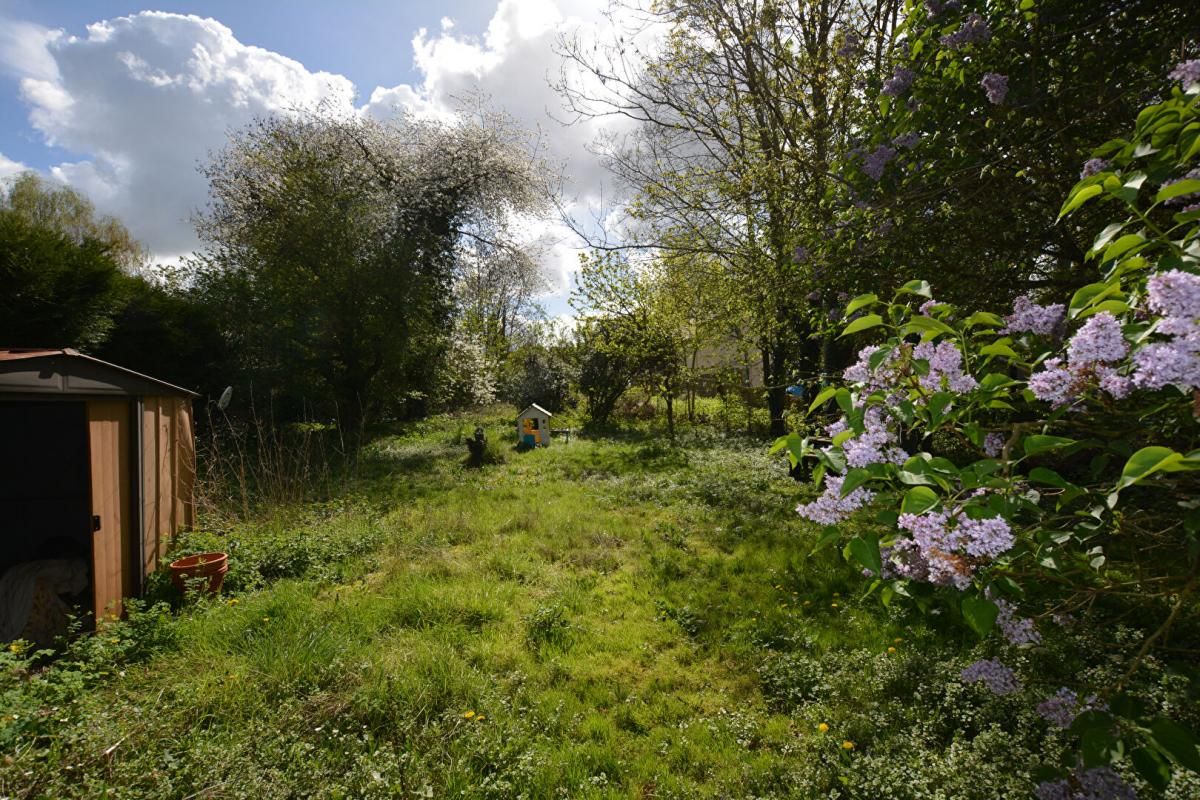 L'ISLE-ADAM Terrain L Isle Adam 840 m2 2