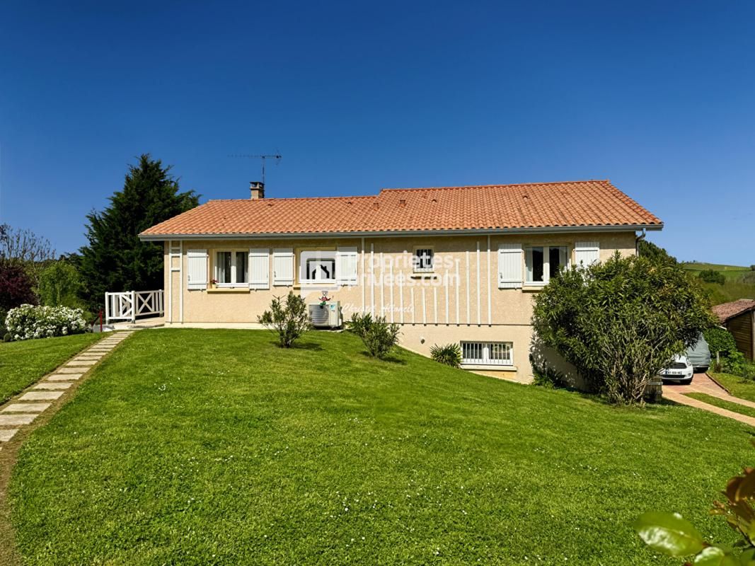 LANGON Secteur LANGON Maison familiale 123 m2 et GARAGE 58 m2 - PISCINE 2