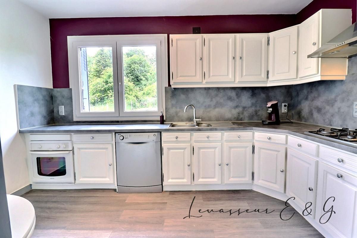MOUY MOUY 60250 - Pavillon 4 chambres possible 5 sur sous sol total - 870m² 3
