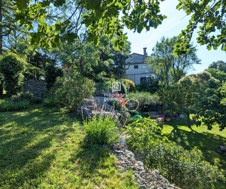SAINT-ANDRE-DE-CRUZIERES Mas du XVIIIe avec vue, charme et potentiel locatif |Saint-André-de-Cruzières, entre Gard et Ardèche 4