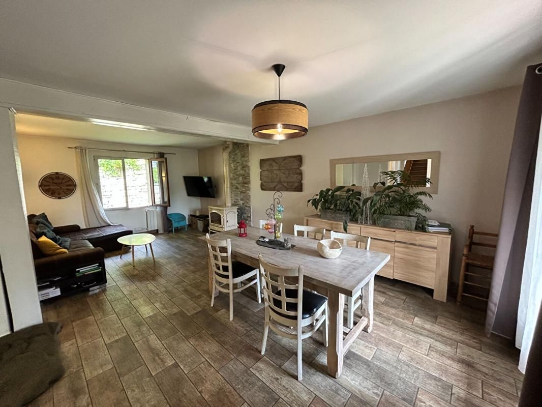 CHARS PAVILLON IDEAL POUR UNE GRANDE FAMILLE ! 2